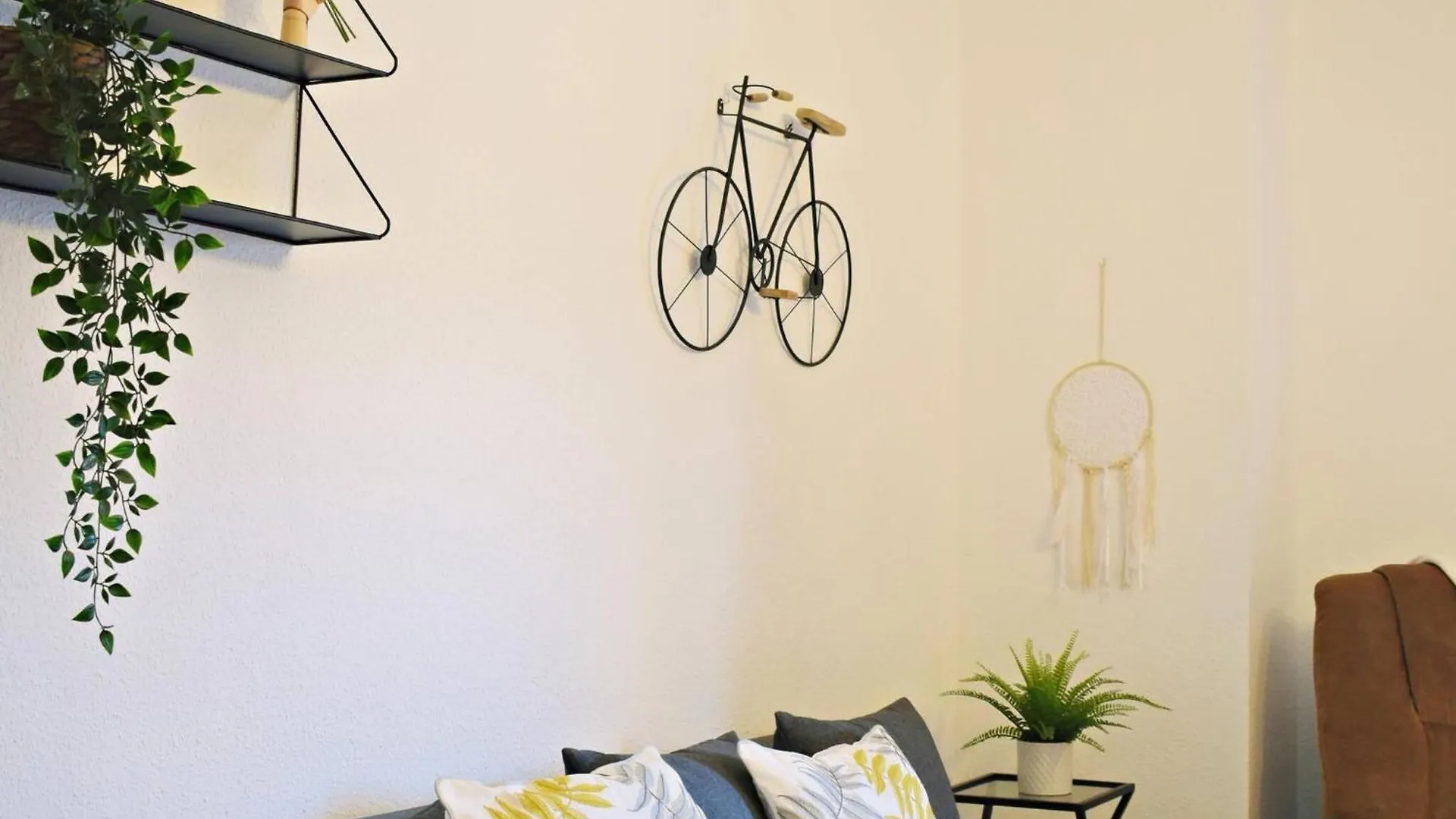 Amplio Y Luminoso Apartamento Cerca Del Centro Y La Playa Con Piscina Y Parking Privado Malaga